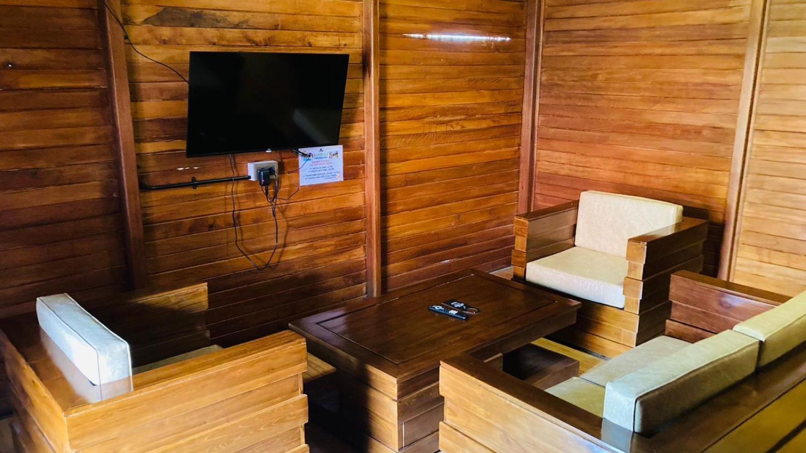 Uli Wood Villa, Jimbaran Bali - Near Gwk Exteriör bild